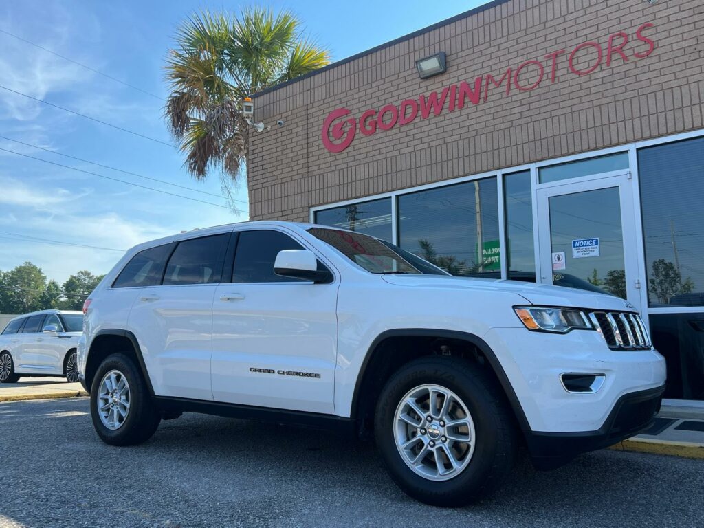 2019 Jeep Grand Cherokee Laredo