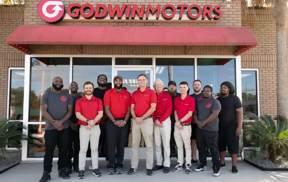 Godwin-Motors-01