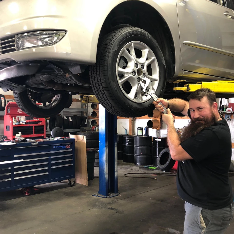 Godwin Motors
