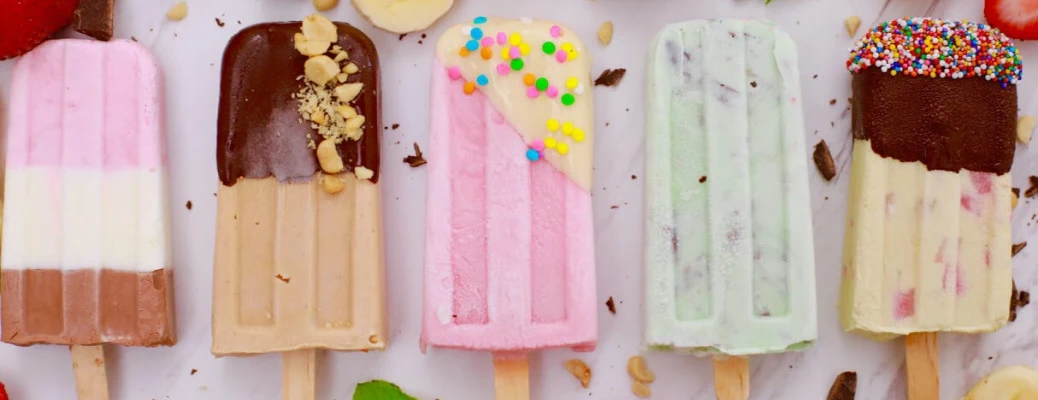 IT’S A POPSICLE PARTY AT GODWIN MOTORS IN COLUMBIA Celebrating the dealership’s 35 years in business