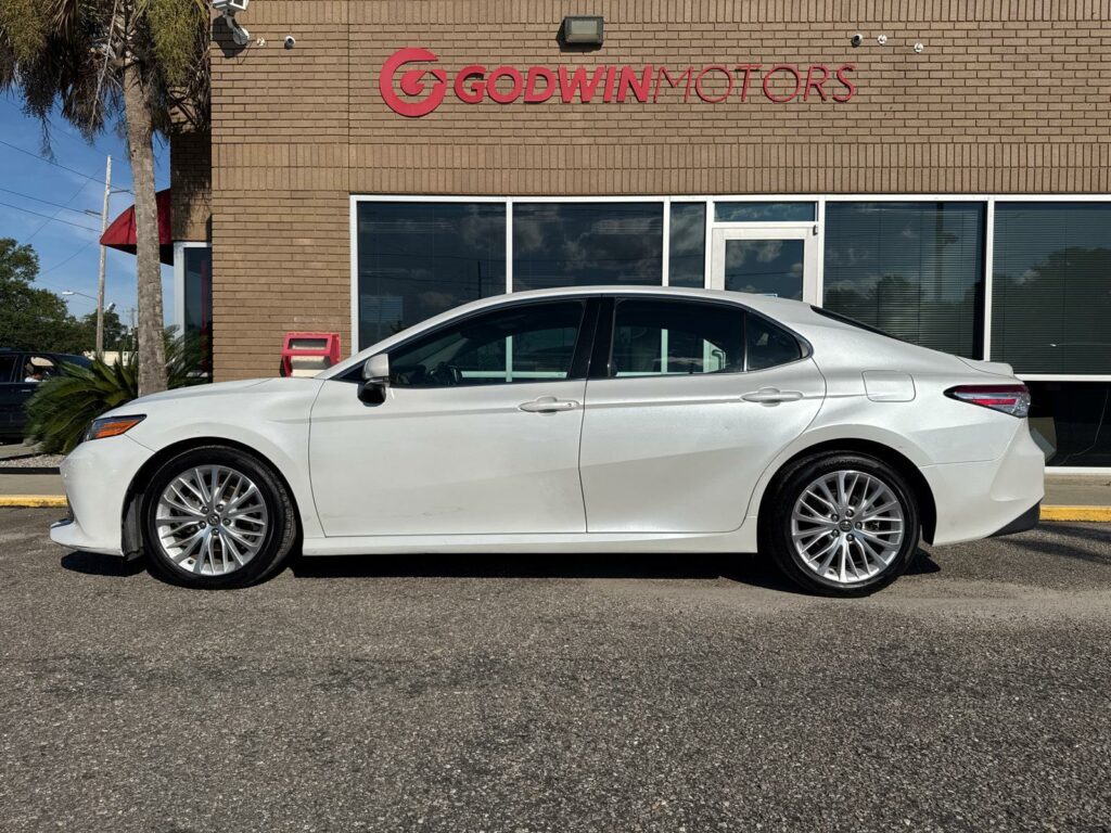 2018 Toyota Camry XLE
